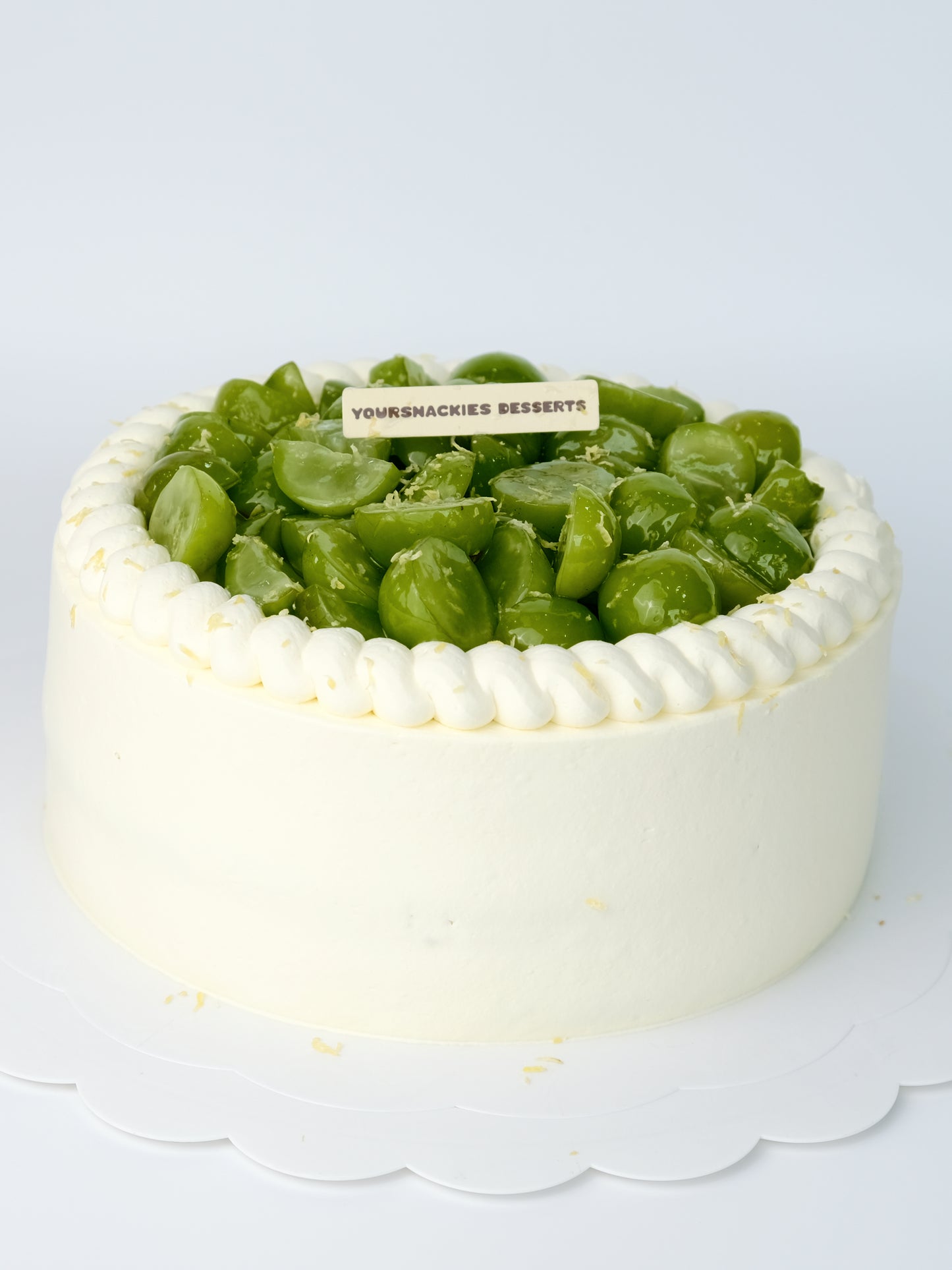 Shine Muscat Refreshing Lemon Cake